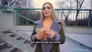 Caty Kiss az orosz tinédzser lotyó a pornó ügynök faszát cumizza - Pornoflix