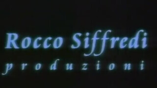 Teljes retro erotikus film ahol Rocco a orbitális faszával rohadtul megkúrja a csajok valagát - Pornoflix