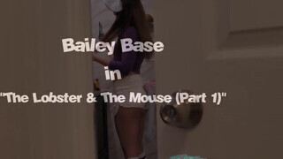 Bailey Base a cuki nevelő húgi nem bír ellenállni a hatalmas faroknak - Pornoflix