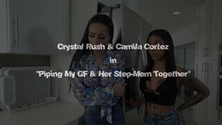 Crystal Rush és Camilla Cortez a latina bombázó milfek rámennek a srácra - Pornoflix