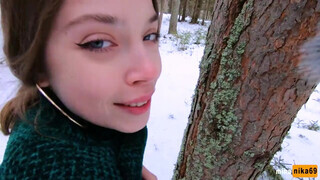 Télen egy gyors közösülés az erdőben - Pornoflix