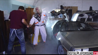 A szegény Back to the future sem kerülhette el a sorsát ... - Pornoflix