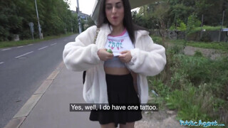 Tasha Lustn a izgató kicsike angol cicababa felszedve az utcán - Pornoflix