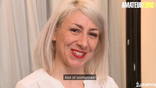 Julie Holly a orbitális popós francia vén nő élvezi ha ketten kefélik - Pornoflix