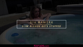 Gia Bawerk a kerek világos szőke milf muffja megdolgozva - Pornoflix