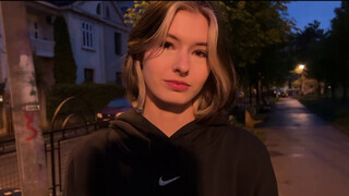 Cutie Kim a 18 éves orosz fiatalasszony meghágva hátulról - Pornoflix