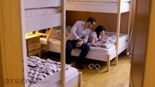 Lady Dee forró tinédzser kalandja hardcore akcióval