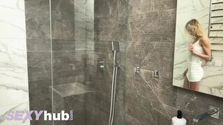 Szöszi Nancy A magányos kalandja karanténban