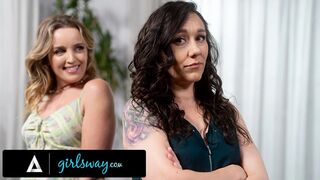 Feldühödött milf Sinn Sage félreérti a ellenállhatatlan szomszéd Charlie Forde szemrevaló közeledéseit