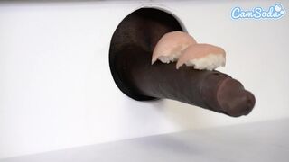 Kolosszális csöcsű leszbi milf-ek sushi glory hole kalandja bbc szopással és cuki ázsiai tinitel