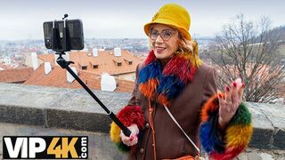 Alvásproblémák ellen forró döngölés egy szöszi milffel