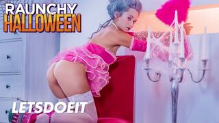 Shrima Malati maszkos idős szeretővel ünnepli halloween-t kíméletlen dugással