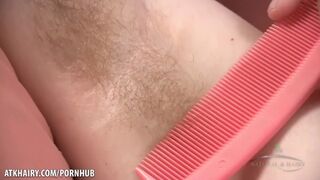Szőrös tinédzser cuni cyan combs szőrös kalandjai