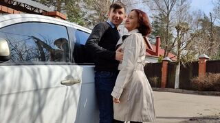 Orbitális mellek és vad közösülés egy csábos milf-fel!