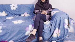 Arab titkárnő erőszakos popsi kufircolása a hivatalban