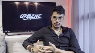 Keményen kamagyolnak az amatőr ribancok a gyűlölködők ellen